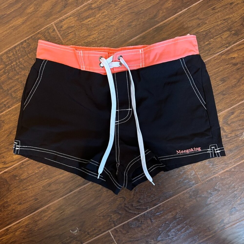 Meegsking Women Quick Dry Trunks Board Shorts Black Coral Red, Size M